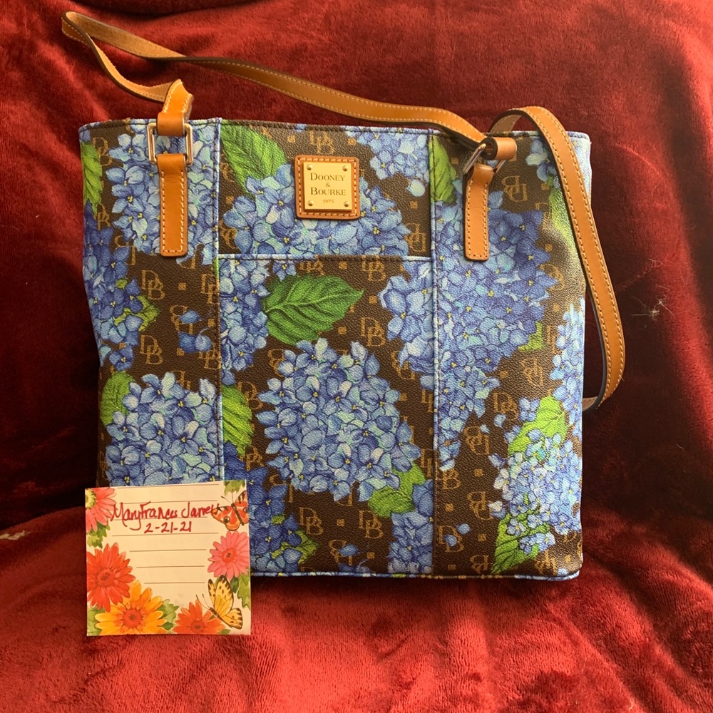 Dooney & Bourke Signature Hydrangea Lexington